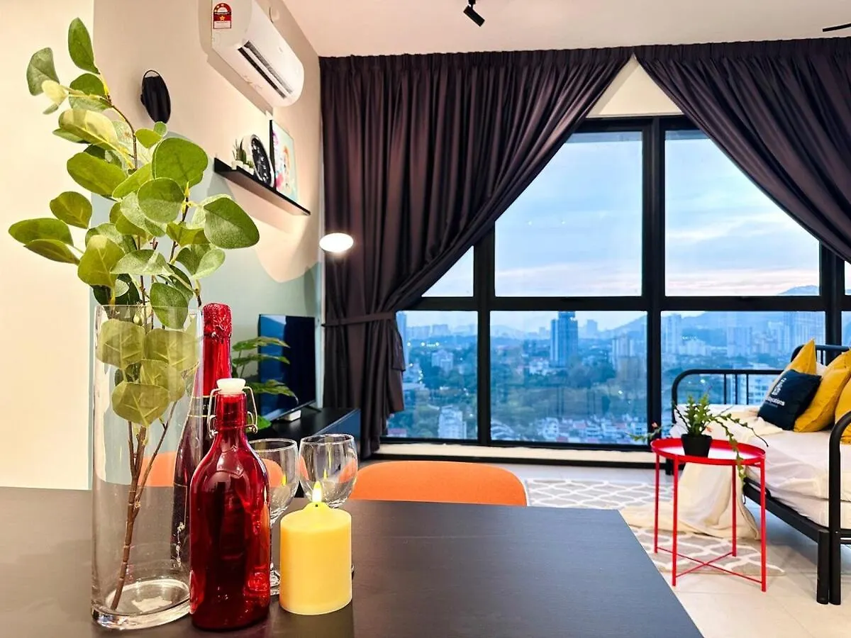 The Society Apartment George Town 3Br 10 Pax 0*,
