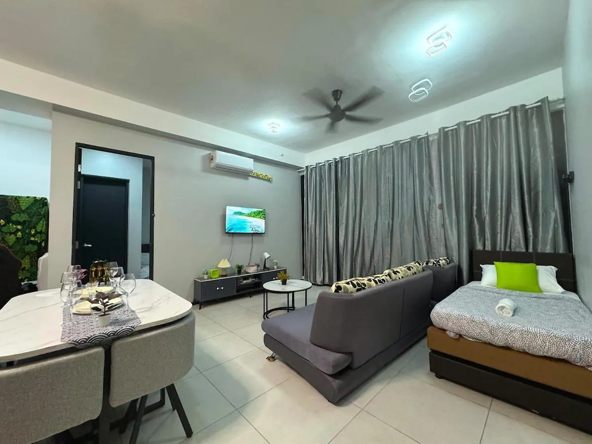 The Society Apartment George Town 3Br 10 Pax