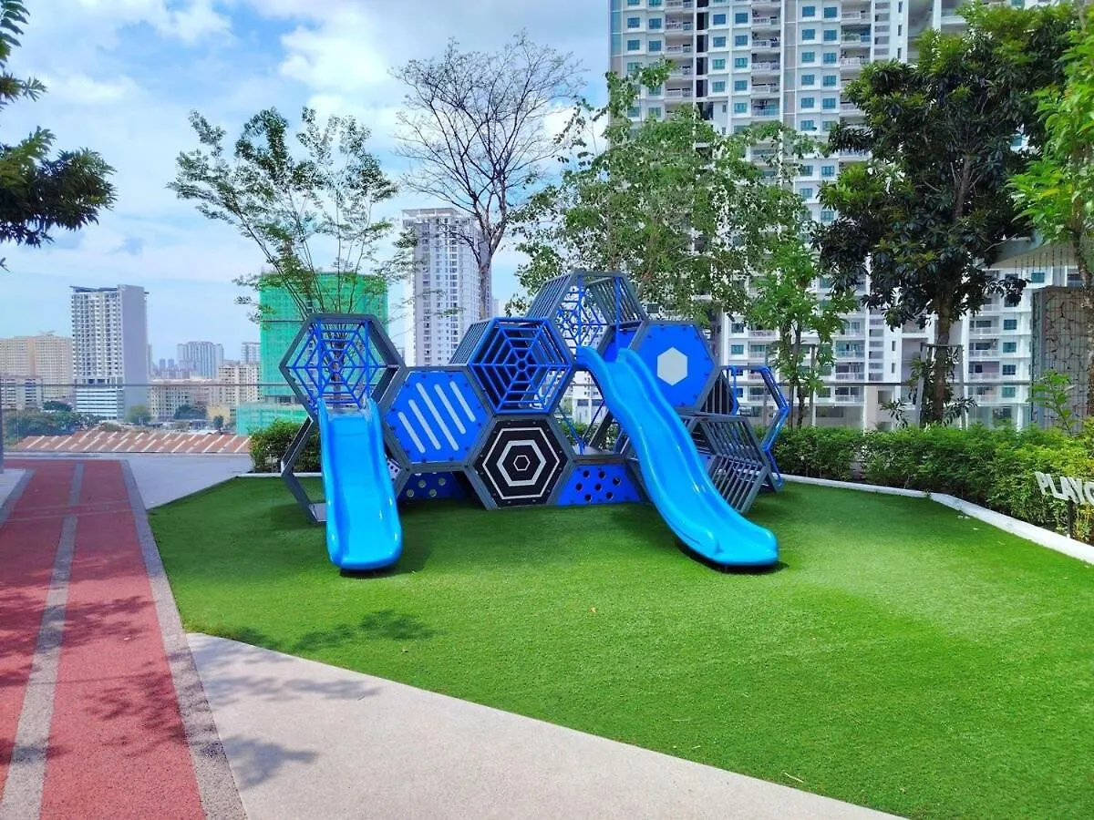 The Society Apartment George Town 3Br 10 Pax