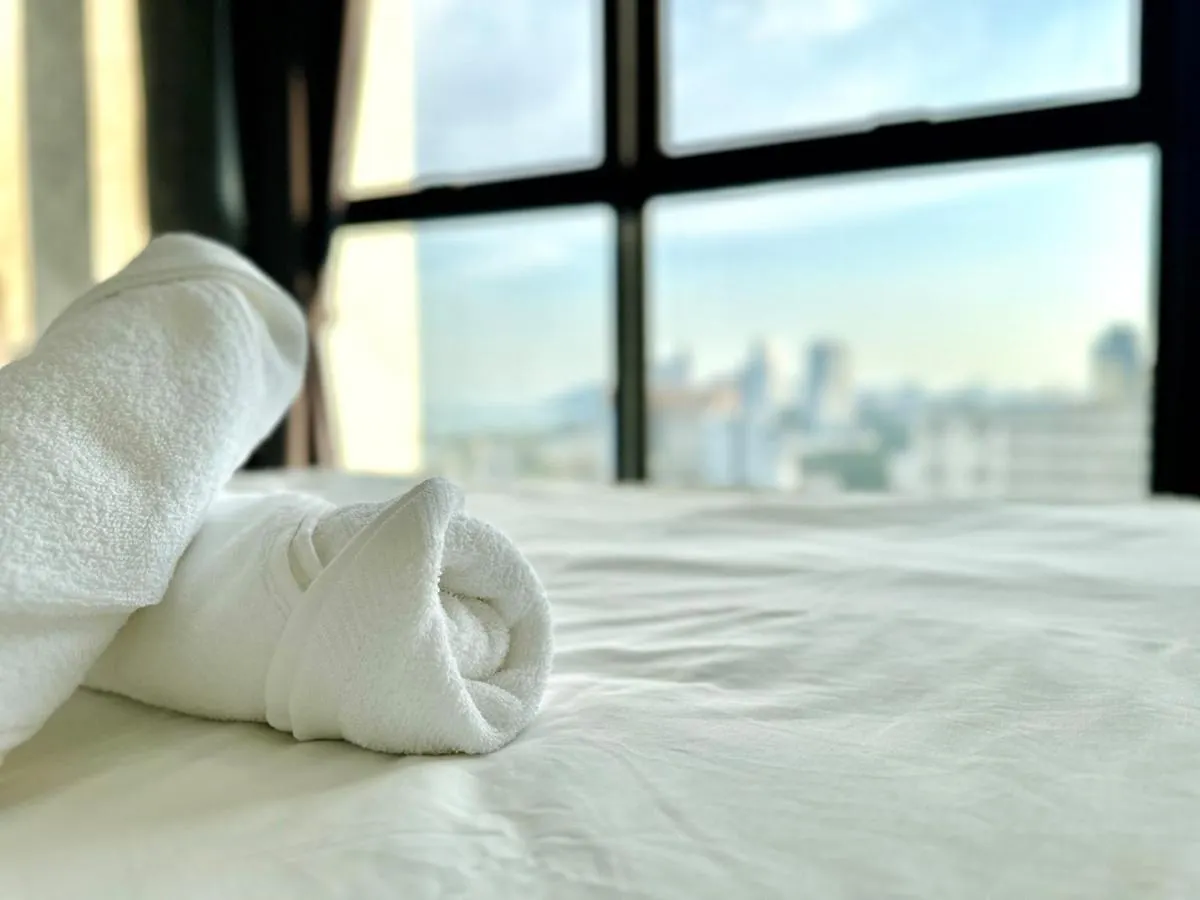 The Society Apartment George Town 3Br 10 Pax