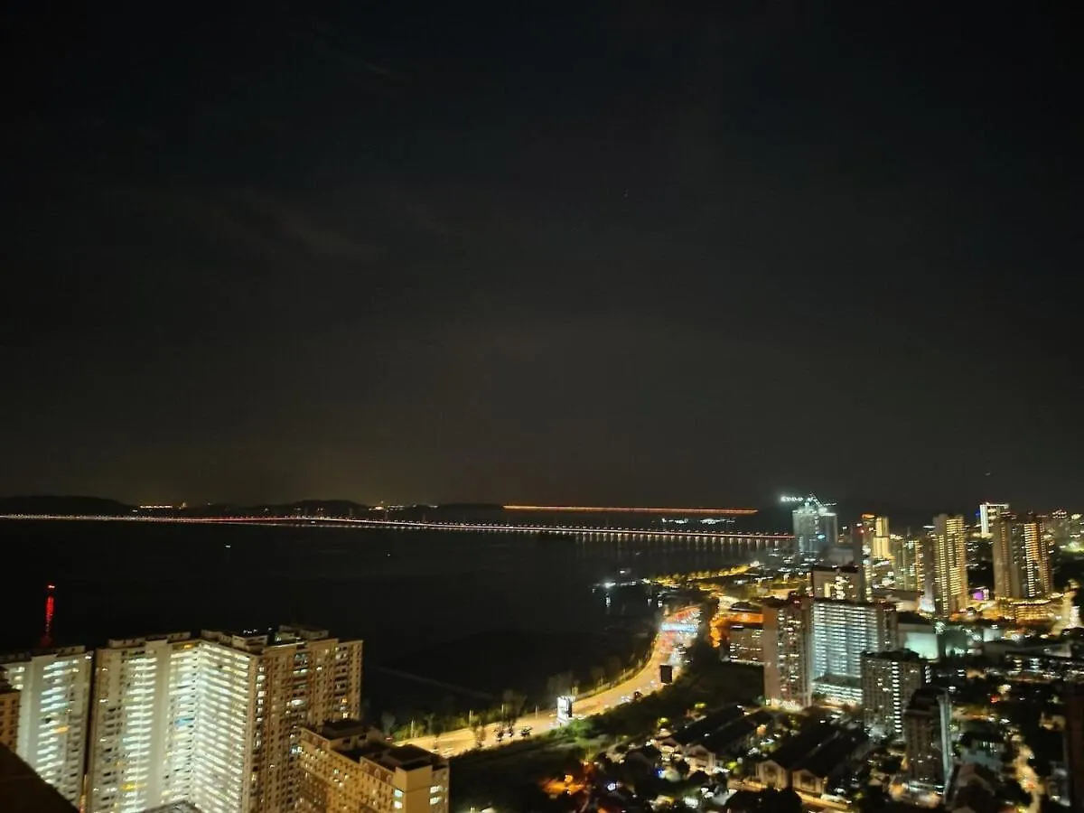 The Society Apartment George Town 3Br 10 Pax